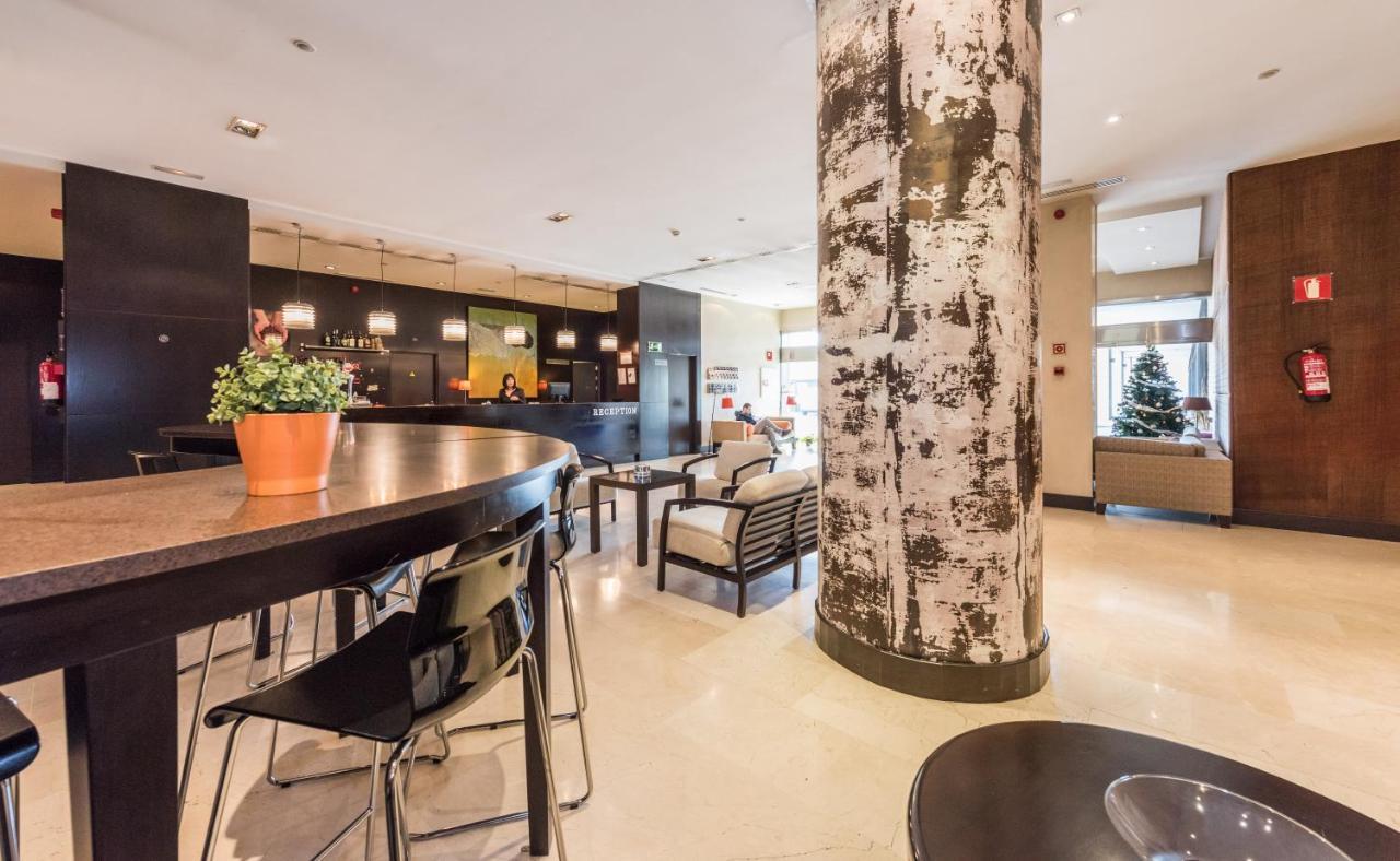 Hotel Mercader Madrid Exterior photo