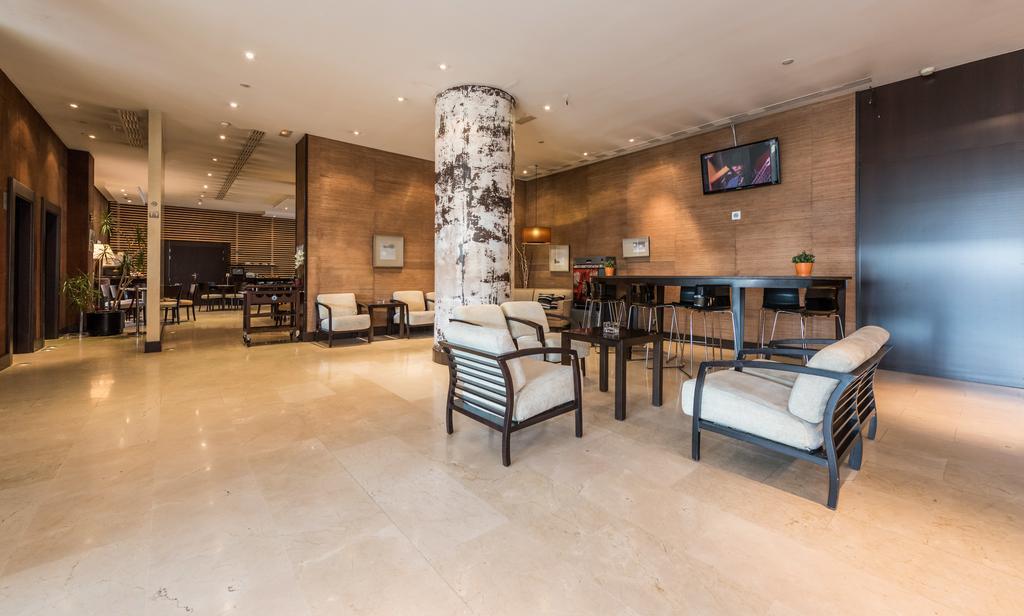 Hotel Mercader Madrid Exterior photo